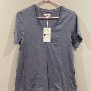 Pact softspun v-neck tee granite size M